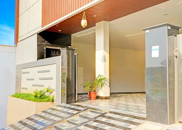 Fabhotel Dharani Grand - Nr Mamata Medical College