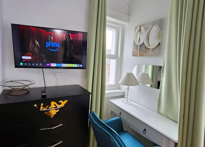 Central Chambers Suites Suite 3