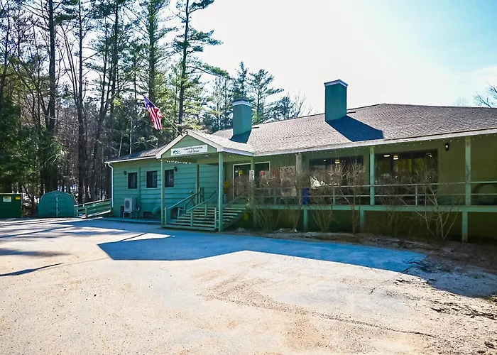 Spacious Condo-Attitash Ski-Storyland-Saco & More!!