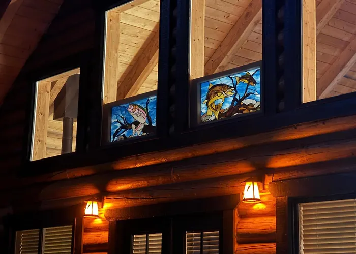 Dutch John Adventure Outpost, 2800 Sq Ft Log Home