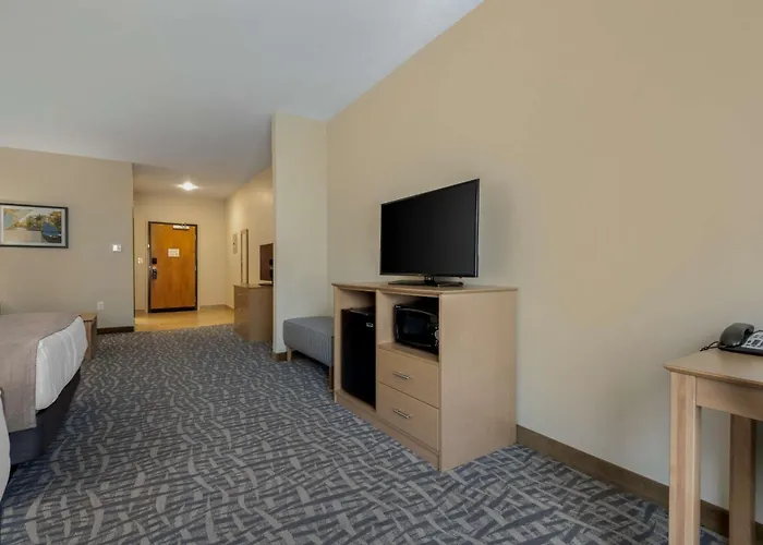 Best Western Plus Rumford Falls
