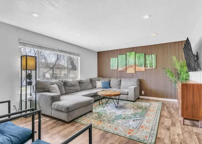 Awesome House Near Byu With Lots Of Amenities