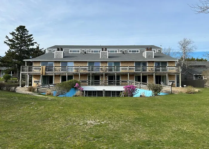 Island Inn
