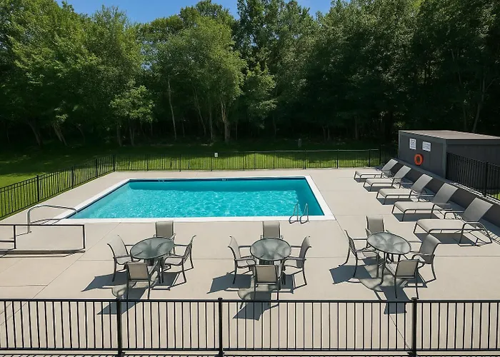 Best Western Niantic - New London, Mystic Area