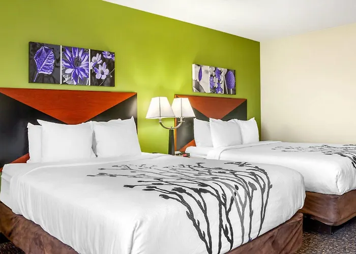 Sleep Inn & Suites Milwaukee Airport