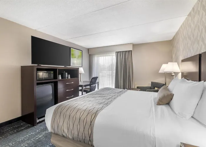 Best Western Plus Keene Hotel