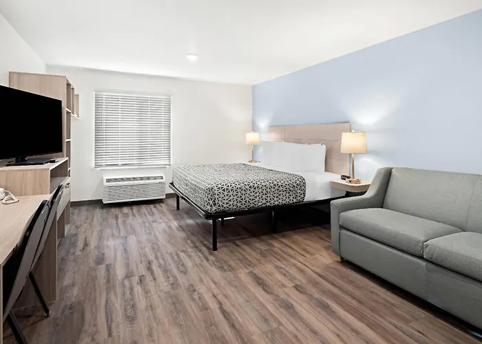 Woodspring Suites Billings