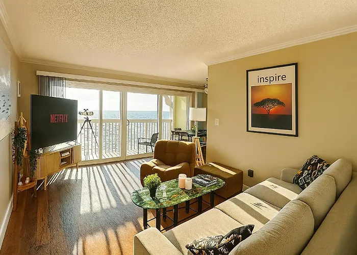 Ocean Haven Beachfront Getaway By Redondo Pier