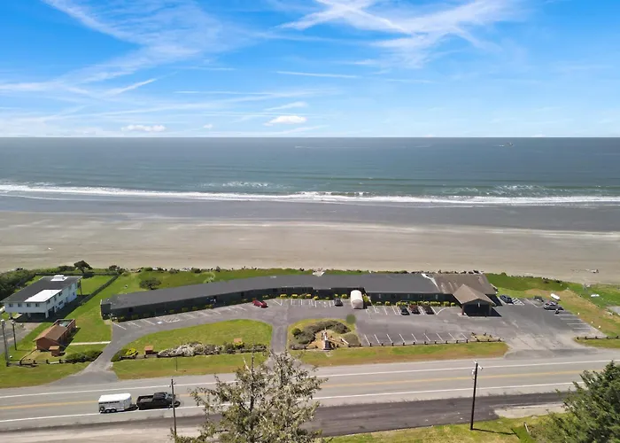 Crescent Beach Motel