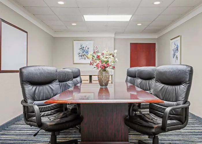 Baymont By Wyndham Madisonville