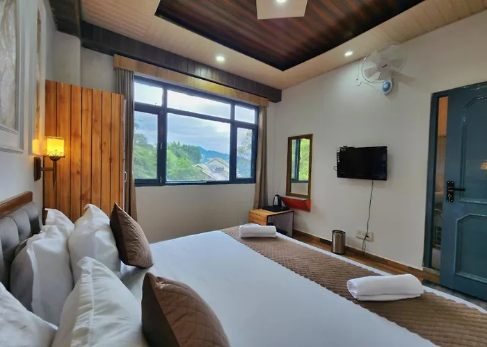 Sirhind Regency - Budget Friendly !! Travellers Delight !! Luxury Rooms !! Best Awarded