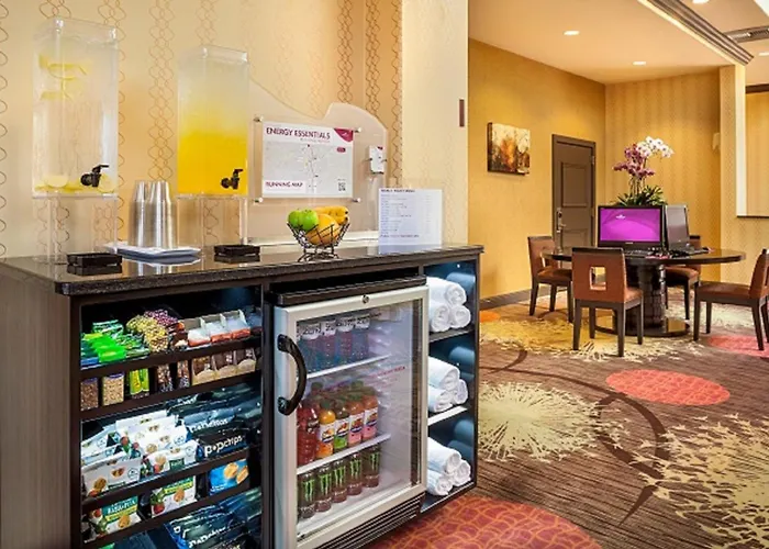 Fairbridge Hotel By Concord Plaza