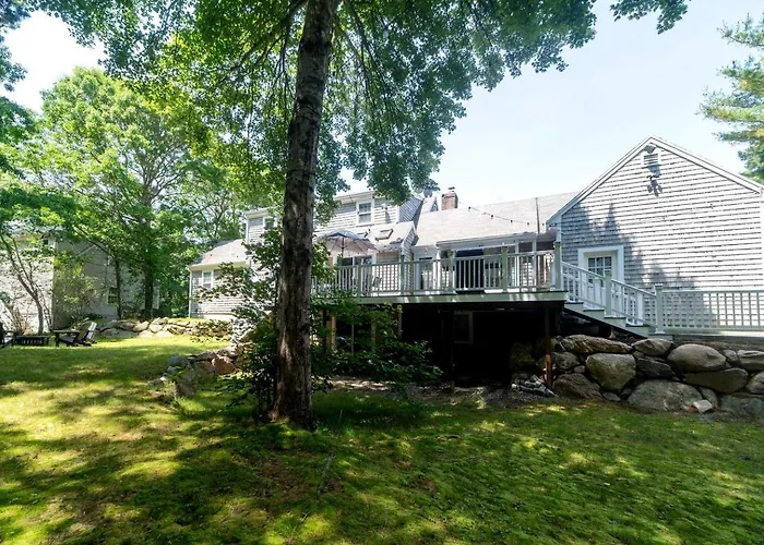 Family Vacation Rental Near Old Silver Beach, Massachusetts