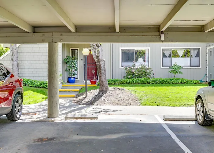 Private Patio & Workspace: Quiet Sonoma Condo!
