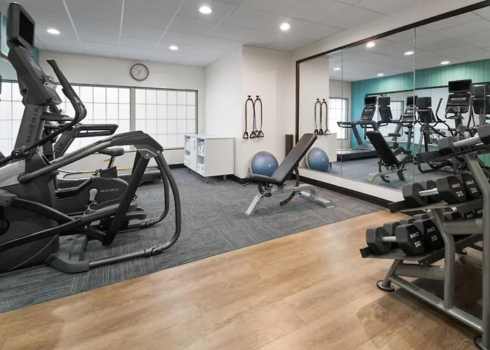 Holiday Inn Express Hotel & Suites Hamburg By Ihg