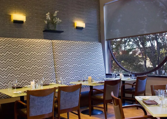 Doubletree Suites By Hilton Hotel Boston - Cambridge