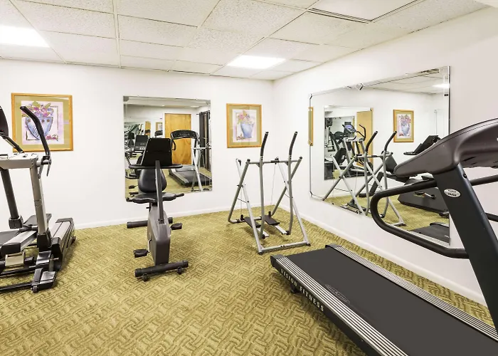 Days Inn By Wyndham Henrietta/Rochester Area