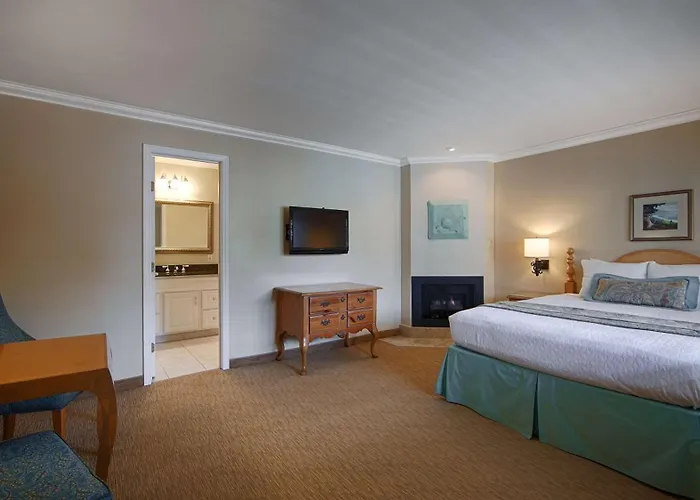 Carmel Bay View Inn