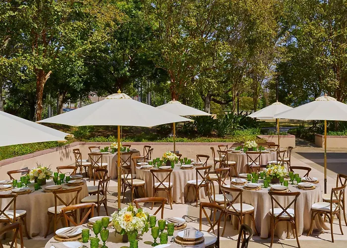 Hilton Los Angeles North-Glendale & Executive Meeting Center