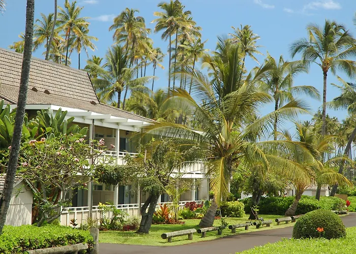 Plantation Hale Suites