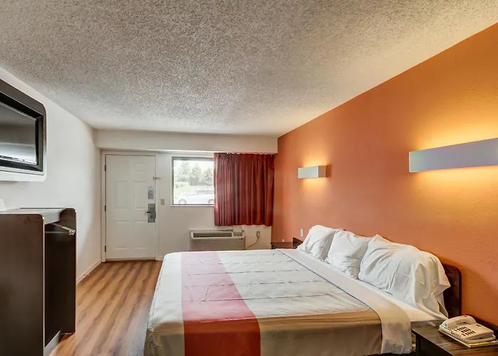 Motel 6-Berea, Ky