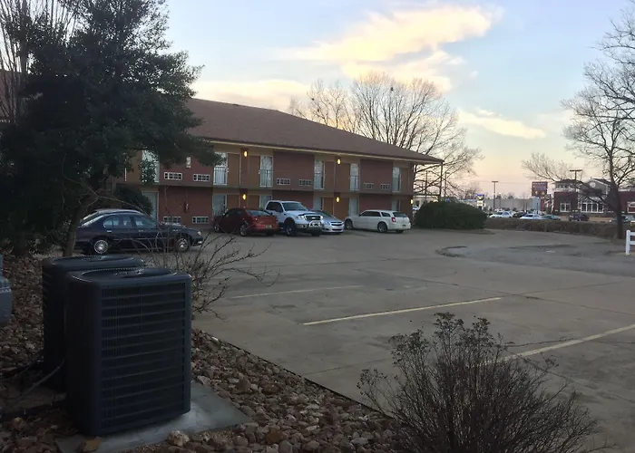 Fairview Inn And Suites
