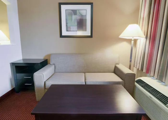 Quality Inn & Suites Clarksville