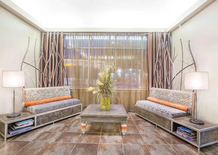 Howard Johnson By Wyndham Atlantic City Boardwalk