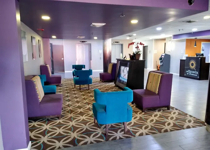La Quinta By Wyndham Memphis Airport Graceland