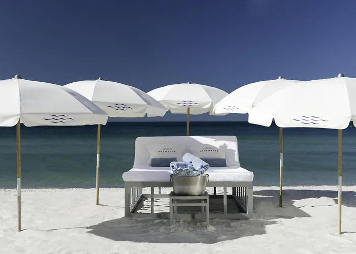 Edgewater Beach Hotel