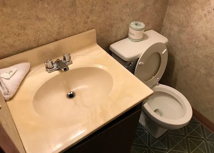 Relax Inn Richmond