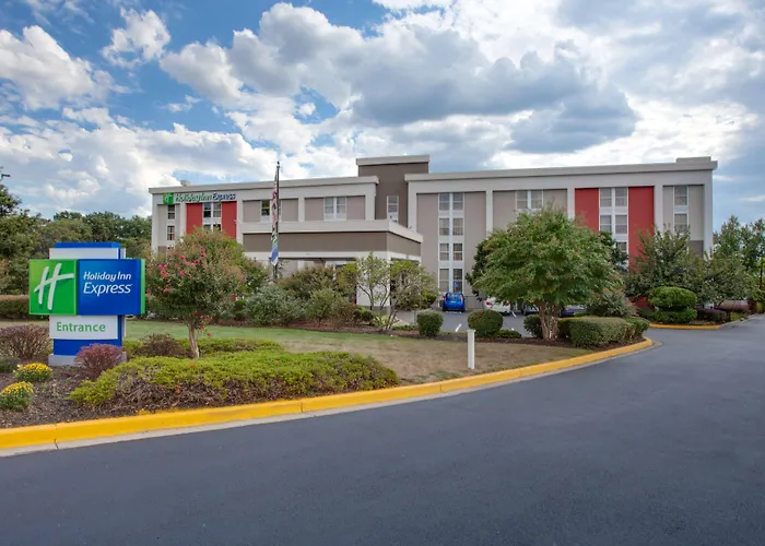 Holiday Inn Express Washington Dc East- Andrews Afb By Ihg Camp Springs