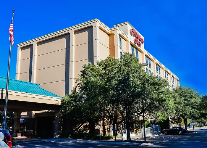 Hampton Inn Austin Nw Near The Domain