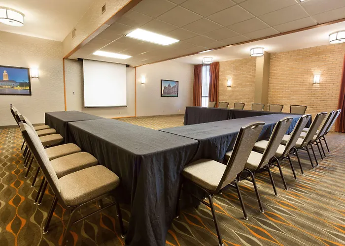 Drury Inn & Suites Austin North