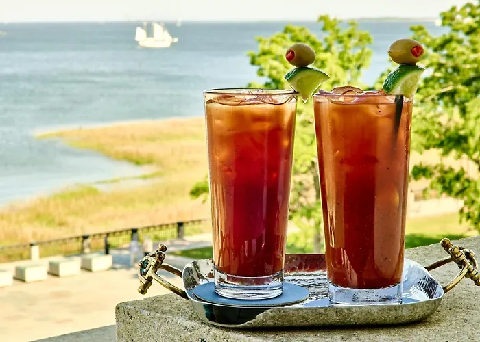 Harbourview Inn