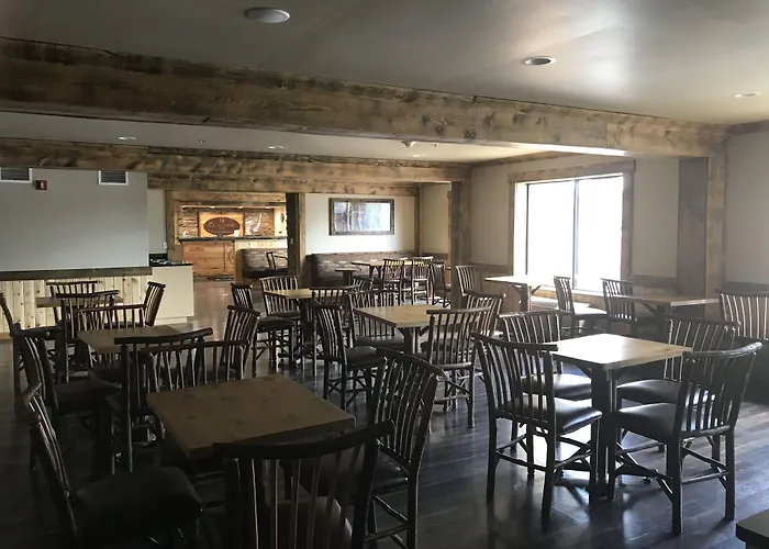 Clubhouse Inn