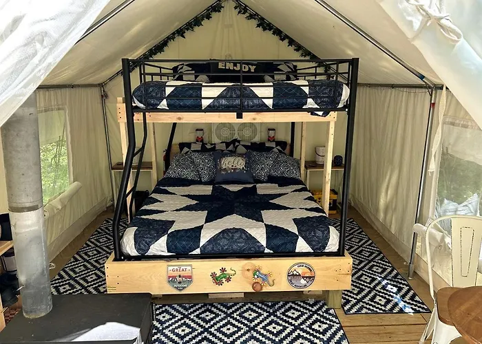 Luxurious Safari Tent In Cooperstown, Ny - Perfect Glamping Spot For A Romantic Getaway