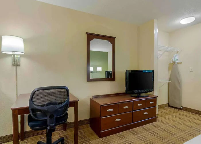 Extended Stay America Select Suites - Atlanta - Alpharetta - Rock Mill Rd