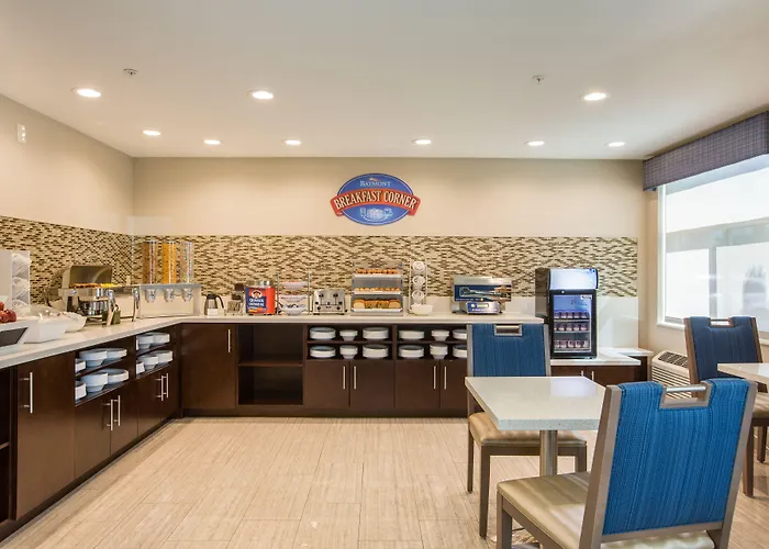 Baymont By Wyndham Albuquerque Airport