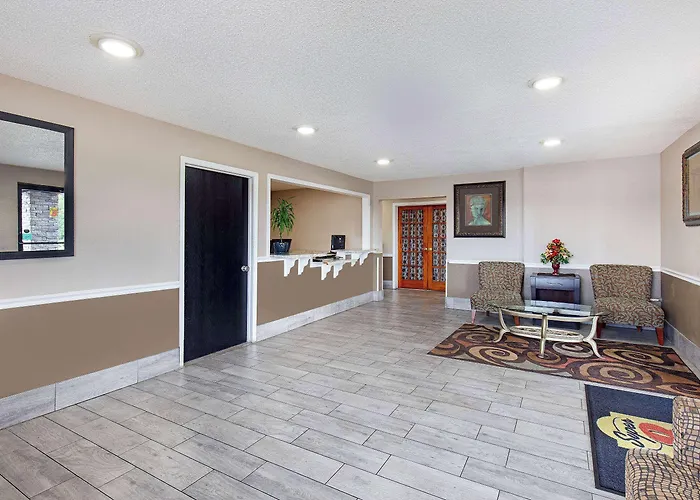 Super 8 By Wyndham Somerset