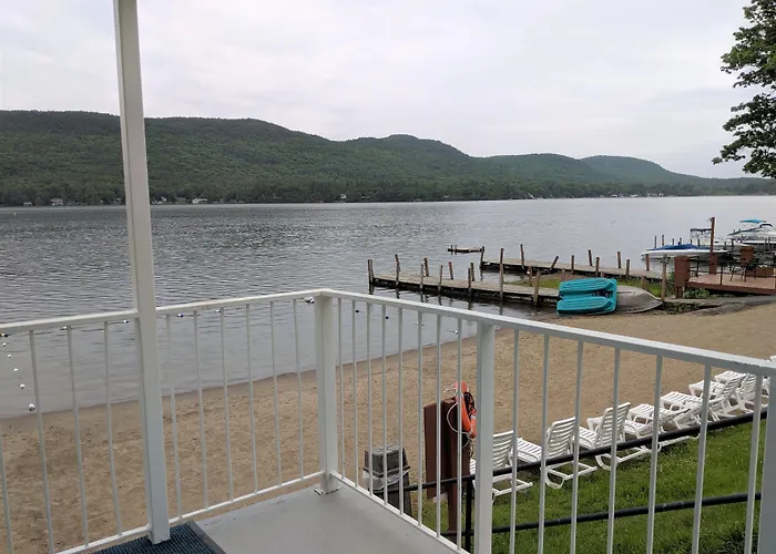 Lakefront Terrace Resort