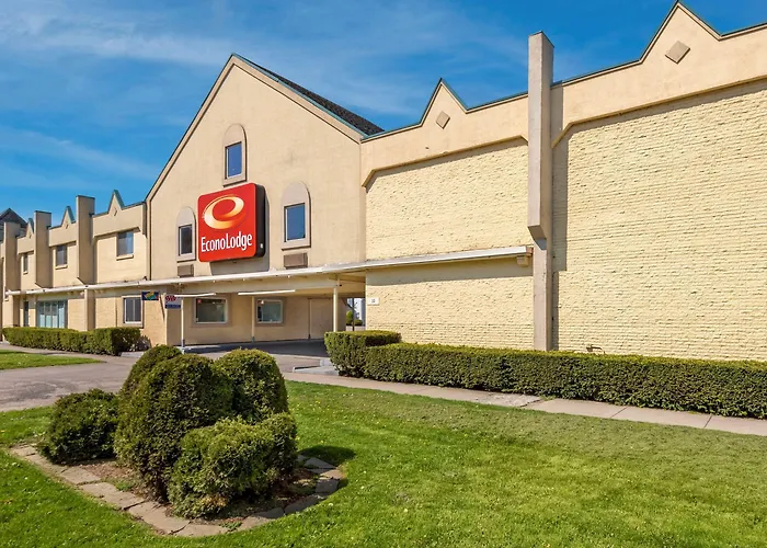 Econo Lodge Cortland Downtown