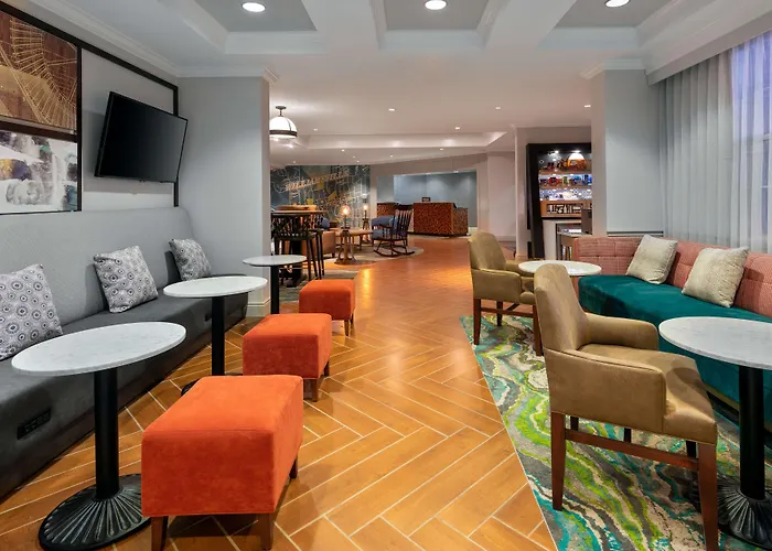 Hampton Inn Buffalo-Williamsville