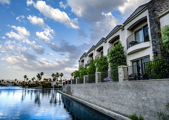The Chateau At Lake La Quinta