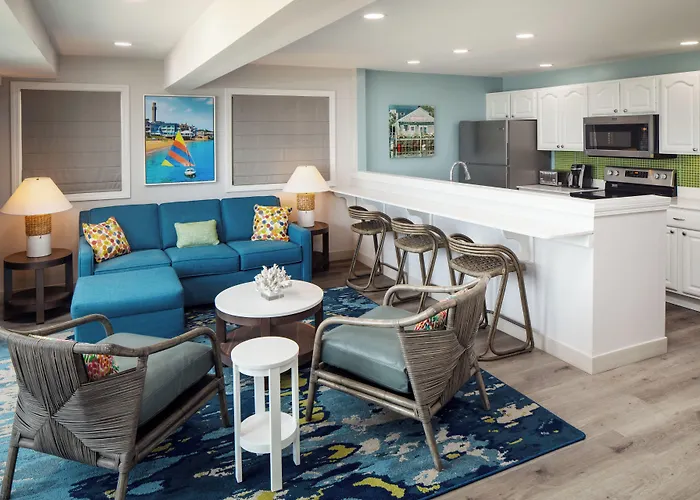 Surfside Hotel And Suites