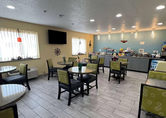 Days Inn By Wyndham Batavia Ohio