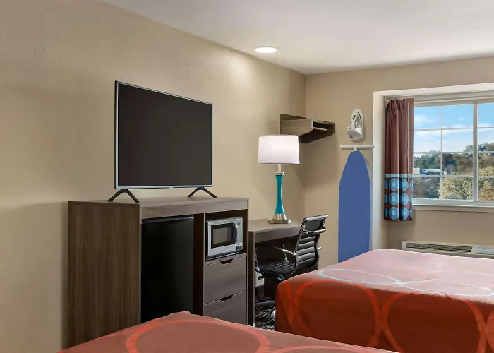 Super 8 By Wyndham San Antonio Airport North