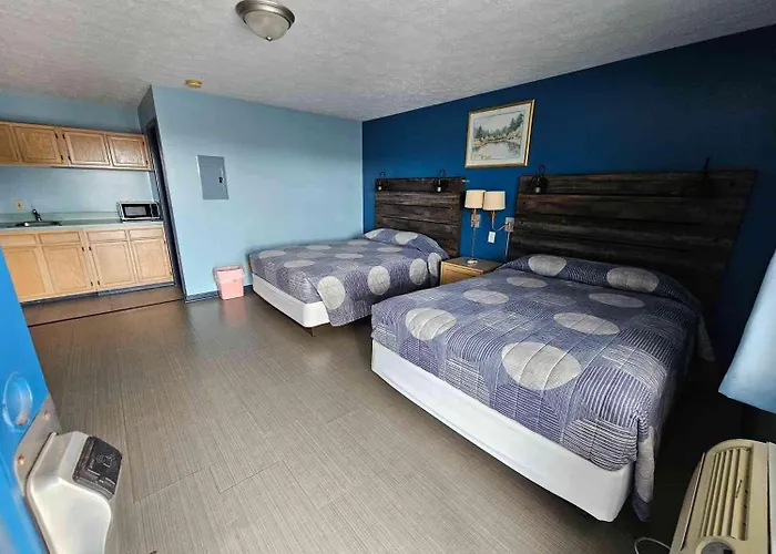 Travelers Inn And Suites