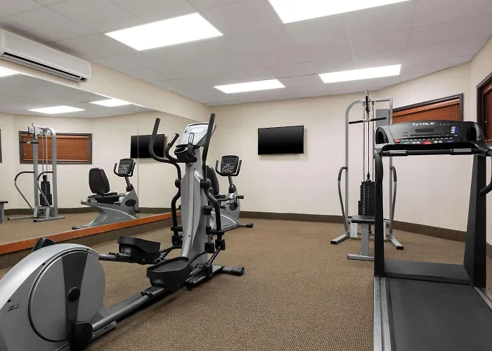 Wingate By Wyndham Bentonville