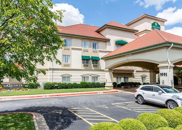 La Quinta By Wyndham Bentonville
